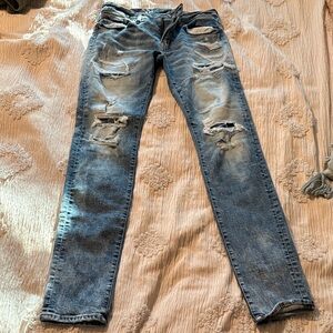 American Eagle Outfitters Light Blue Distressed Skinny Jeans